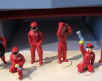Pit crew - wheels and tyres