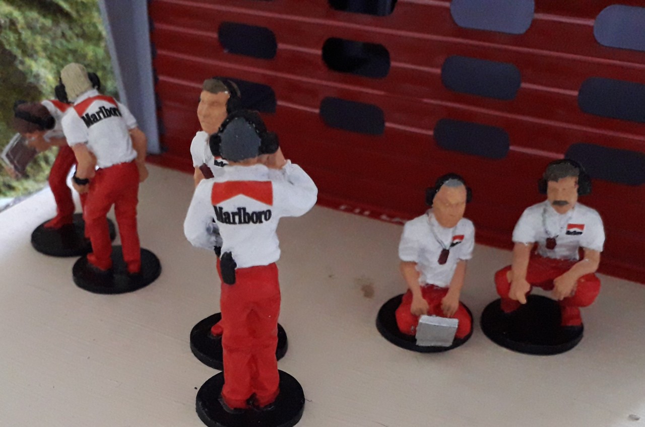 Autocollants Décalcomanies Gulf – Slot Track Scenics 1:32 – Neuf